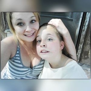 Meet your Posher, Marissa